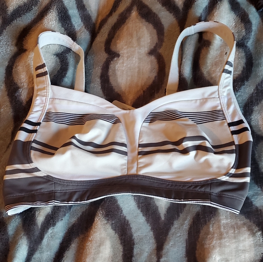 Lululemon Bra
